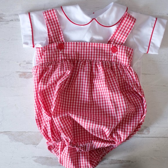 Meet your Posher, Courtney - Picture 1 of 1